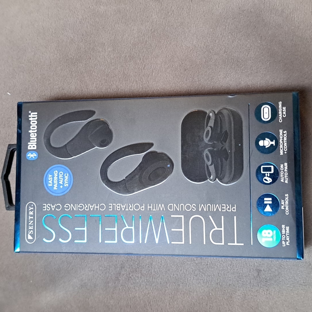 Wireless head phones